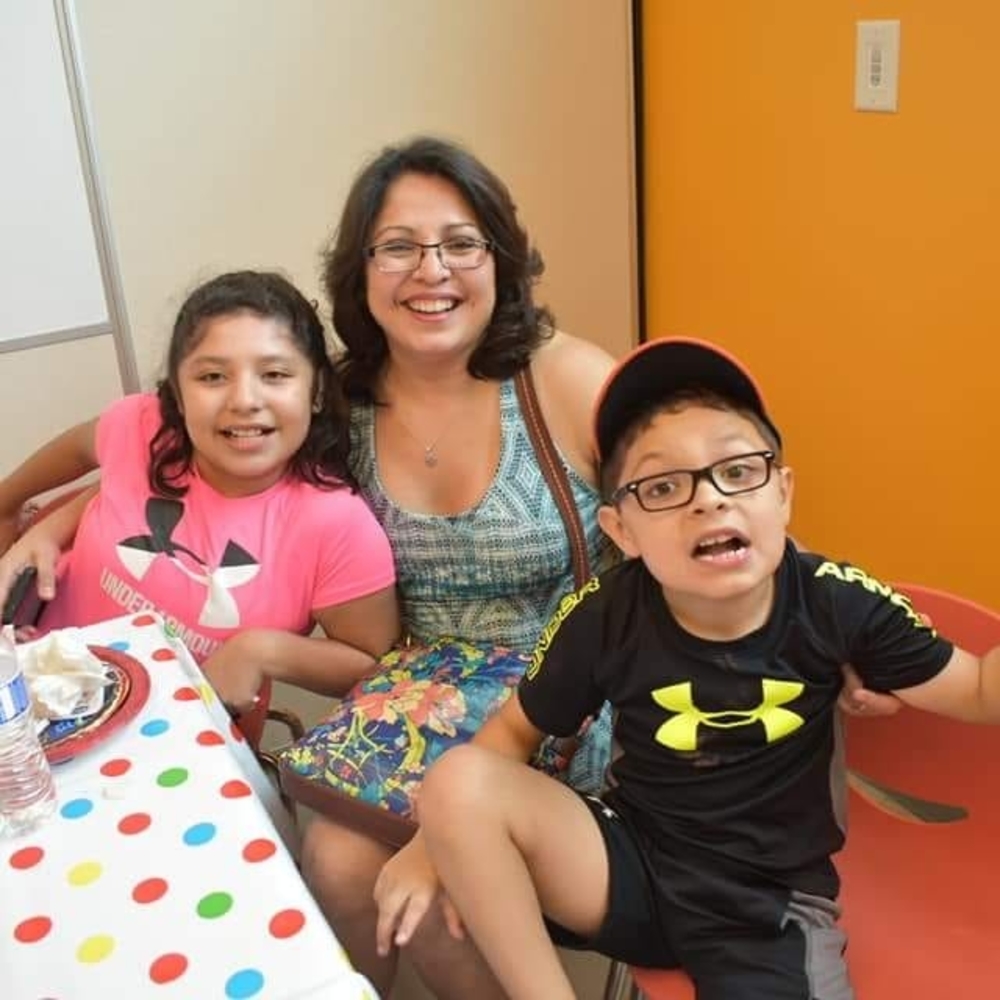 Meet your Posher, Marissa